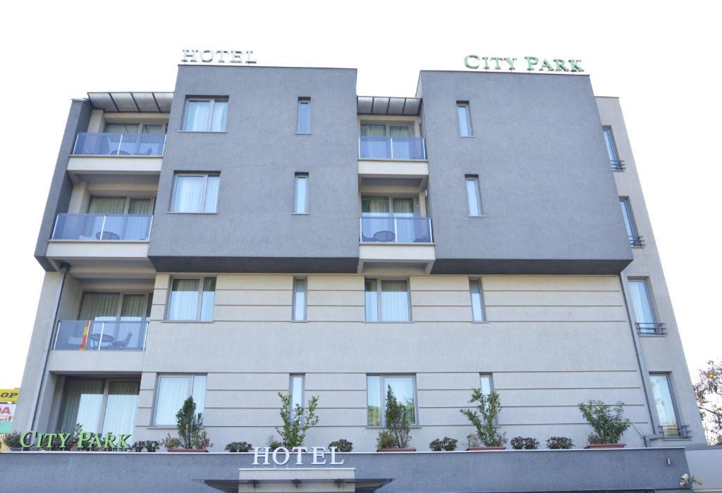 City Park Hotel Skopie Exterior foto
